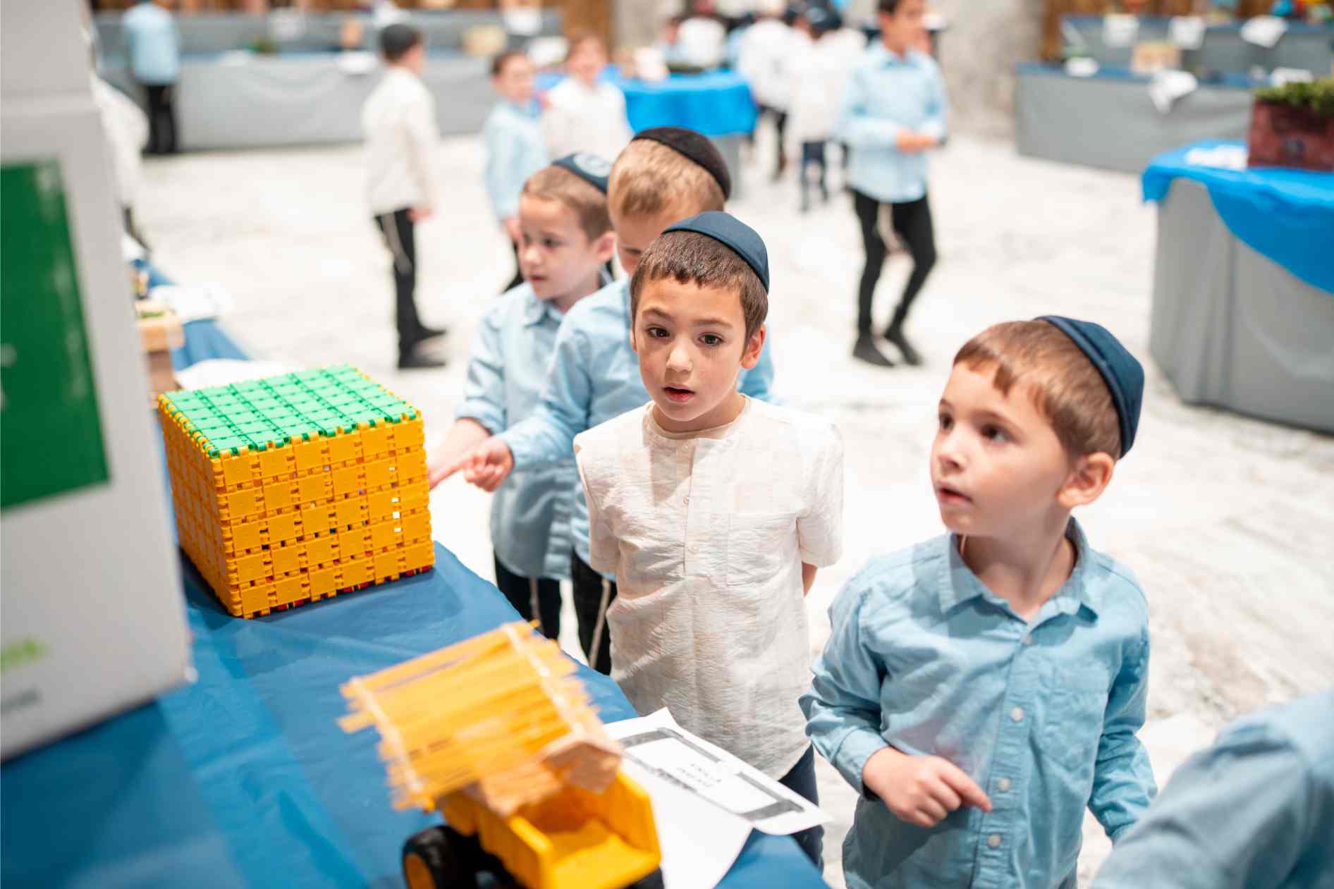 Grand Sukkah Expo at Lubavitcher Yeshiva