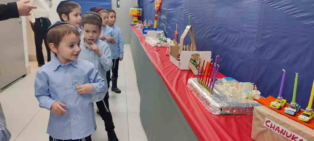 Menorah Expo at Lubavitcher Yeshiva Shines Through the Halls